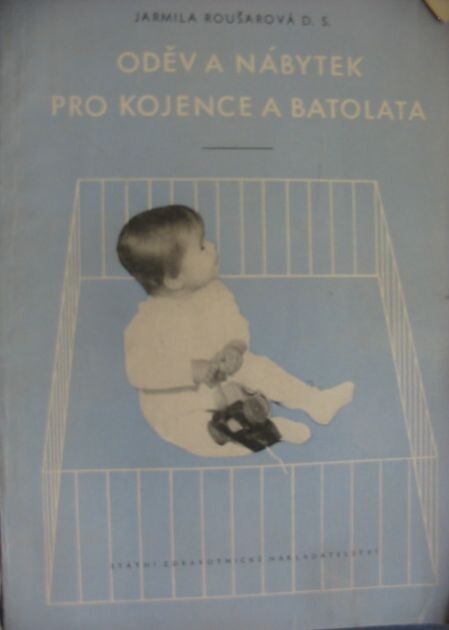 Oděv a nábytek pro kojence a batolata