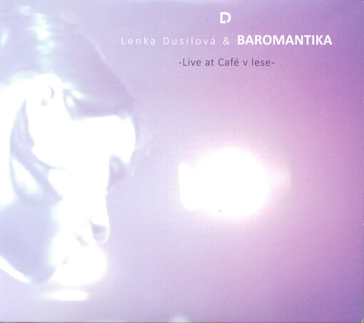 Live at Café v lese