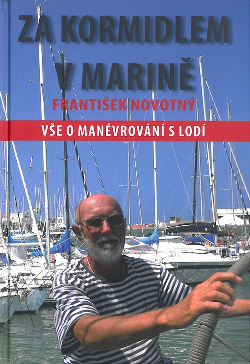 Za kormidlem v marině