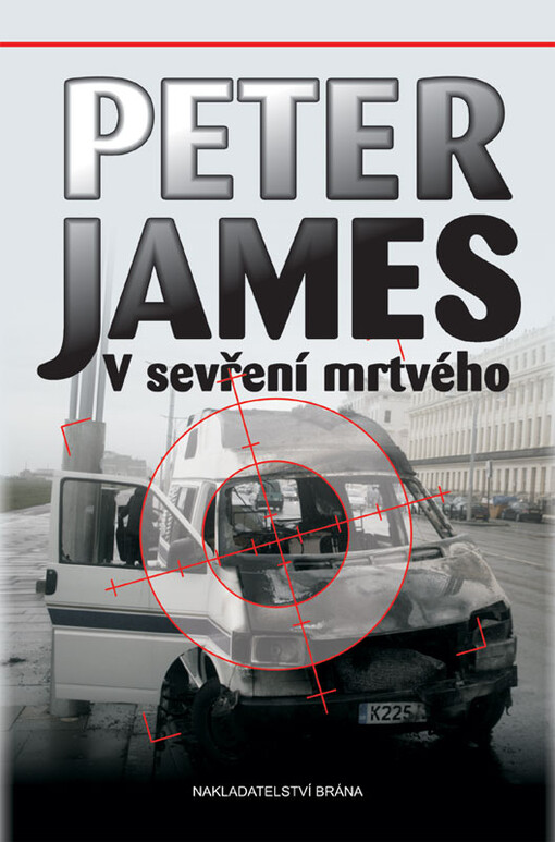 V sevření mrtvého