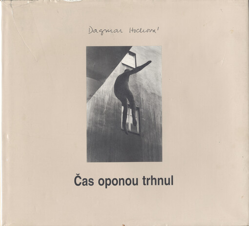 Čas oponou trhnul