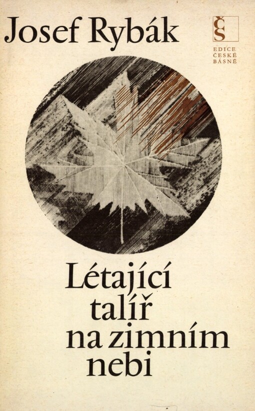 Létající talíř na zimním nebi