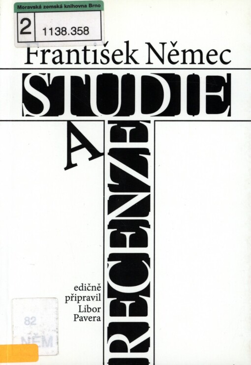 Studie a recenze