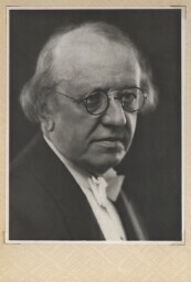 Vítězslav Novák :studie a vzpomínky