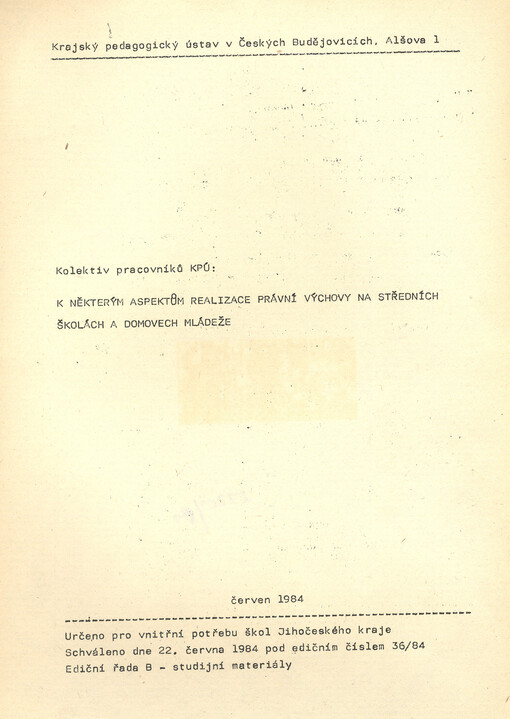 K některým aspektům realizace právní výchovy na středních školách a domovech mládeže