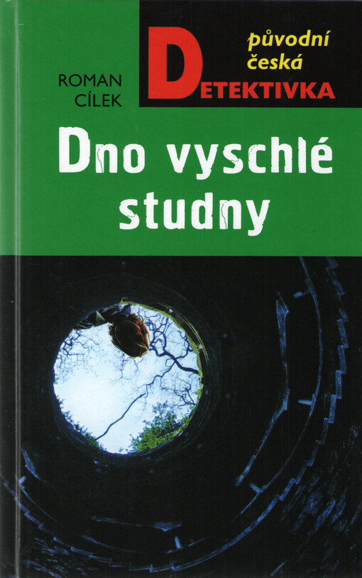 Dno vyschlé studny