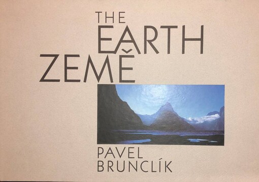 Země = The earth