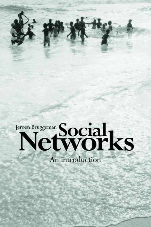Social networks : an introduction