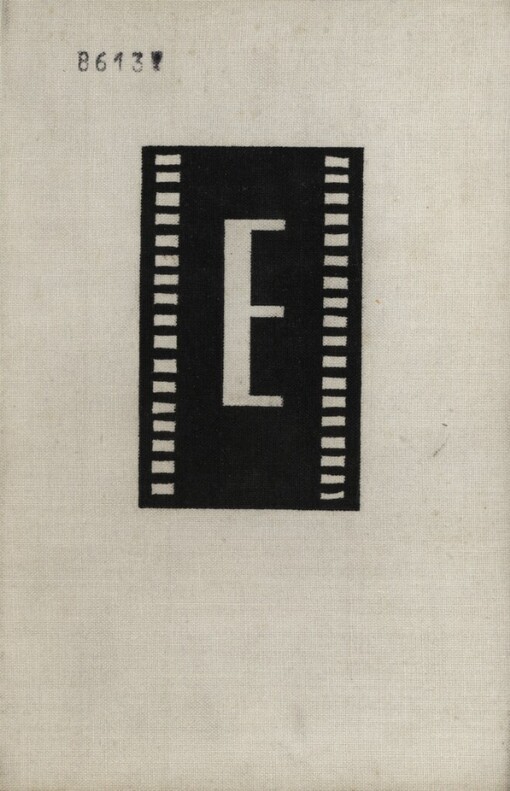 Kamerou, tužkou i perem