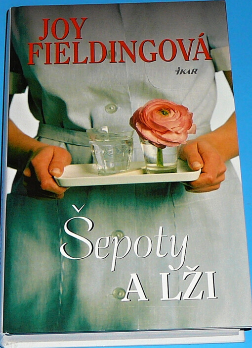 Šepoty a lži
