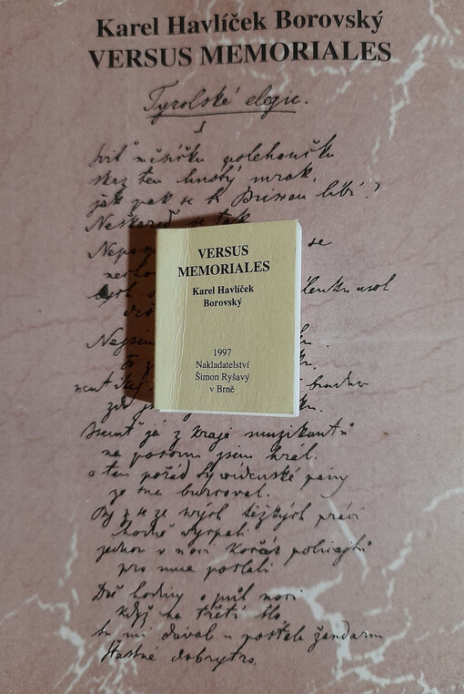 Versus memoriales
