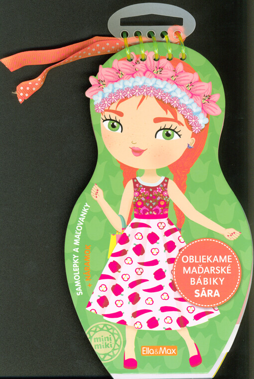 Obliekame maďarské bábiky - Sára