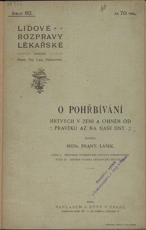 O pohřbívání mrtvých v zemi a ohněm od pravěku až na naše dny