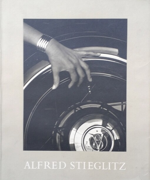Alfred Stieglitz :photographs & writings