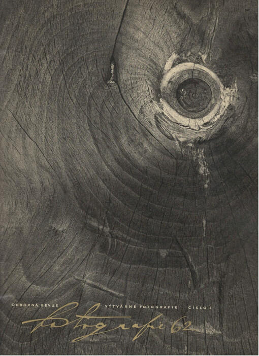 Fotografie ... : odborná revue profesionální fotografie