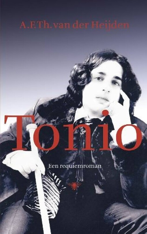 Tonio :een requiemroman