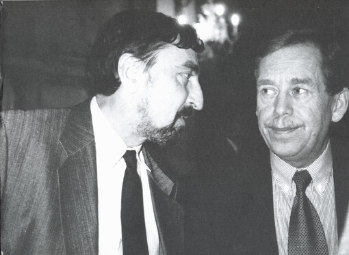 Divadlo a společnost podruhé aneb úděl sisyfovský 1998-2020