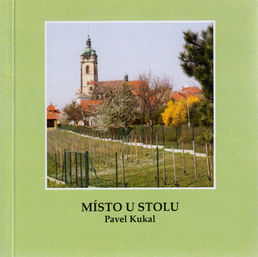 Místo u stolu