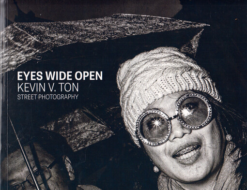 Eyes wide open = Oči dokořán