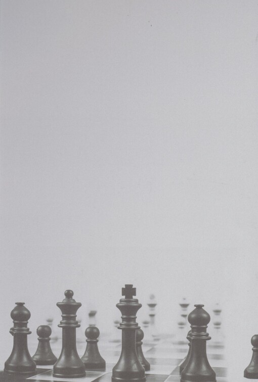 Nedělní šachy s Tisem: historický román inspirovaný historickými událostmi a příběhy lidí, kteří je museli prožívat