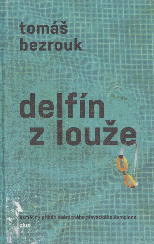 Delfín z louže