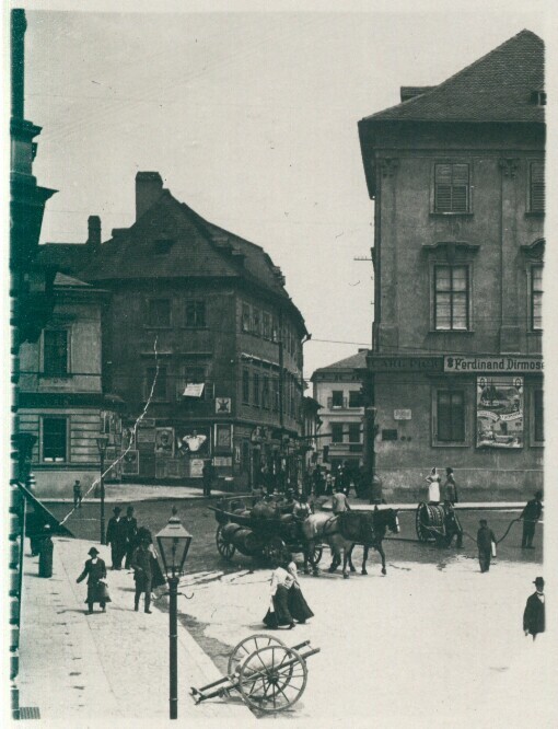 [Brno: Šilingrovo náměstí]