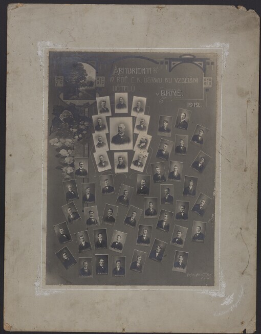 Abiturienti IV. roč. C.K. ústavu ku vzdělání učitelů v Brně 1912