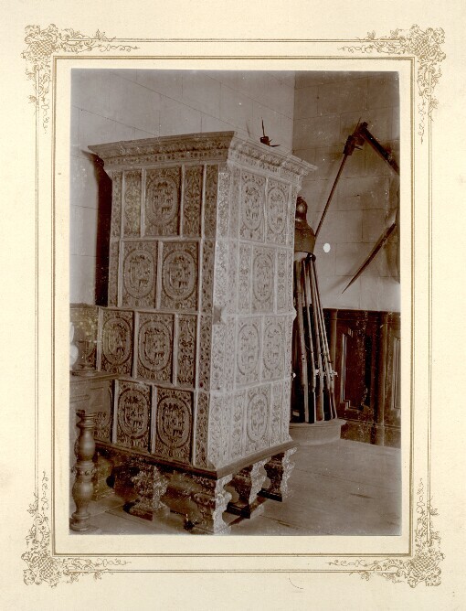 Ofen im Bankellzimmer [Schloss Chropin]