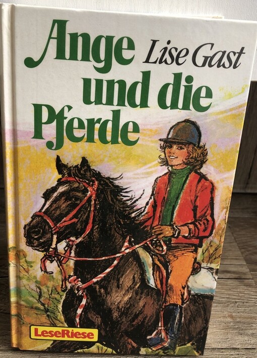 Ange und die Pferde ;Ange im Turnier