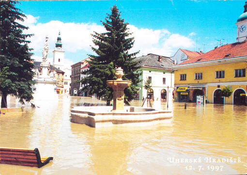 Uherské Hradiště 12. 7. 1997 Mariánské náměstí