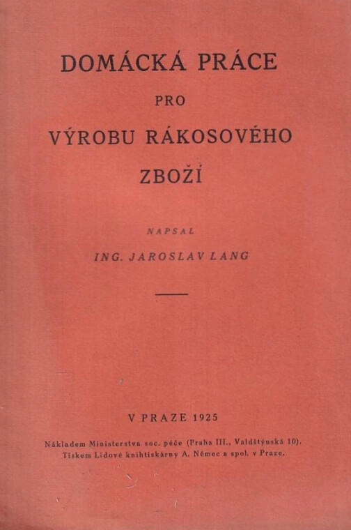 Domácká práce pro výrobu rákosového zboží