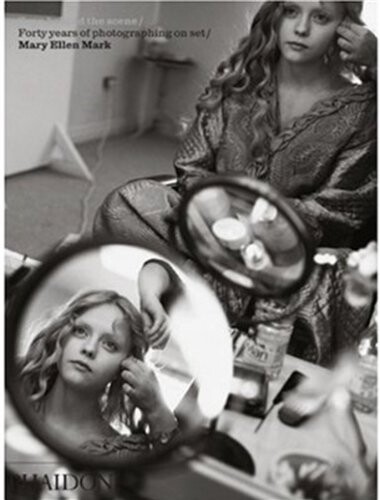 Seen behind the scene : forty years of photographing on set