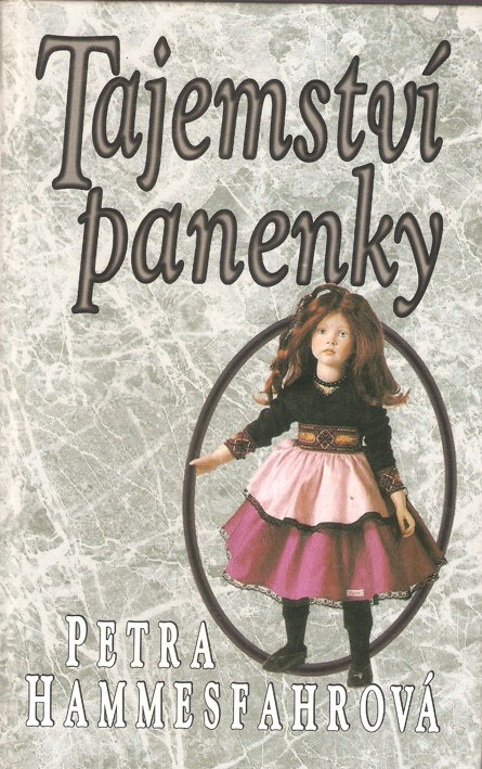 Tajemství panenky