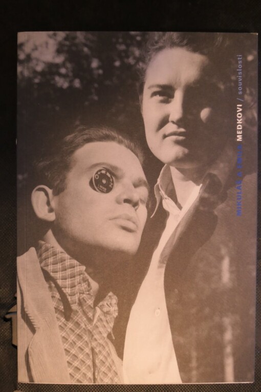 Mikuláš a Emila Medkovi :souvislosti : Severočeská galerie výtvarného umění v Litoměřicích, červen - září 2007, Oblastní galerie Vysočiny v Jihlavě, listopad 2007 - leden 2008, Galerie umění Karlovy Vary, březen 2008 - duben 2008