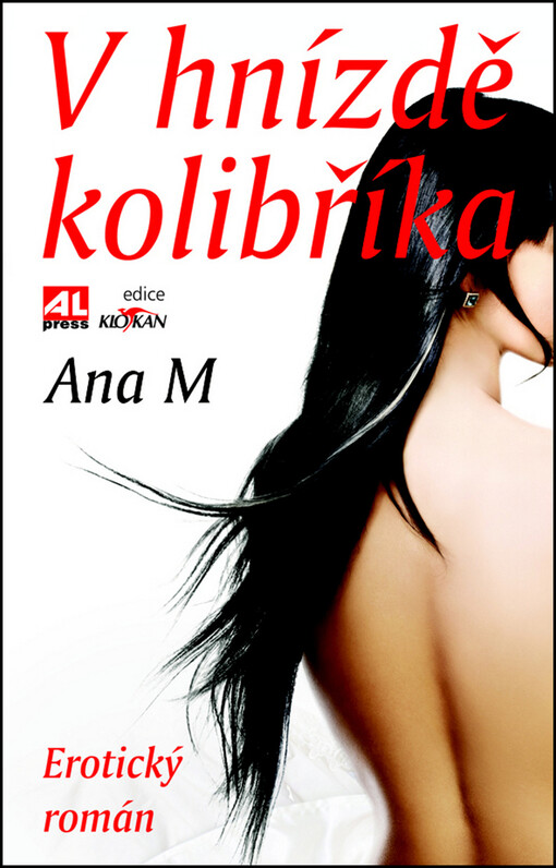 V hnízdě kolibříka