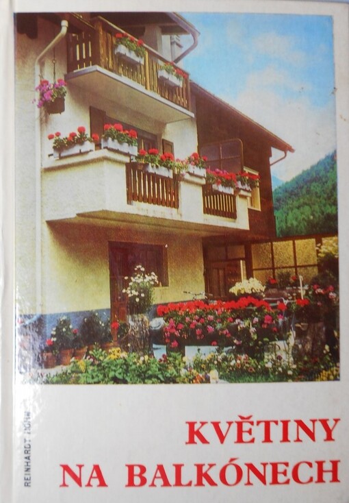 Květiny na balkónech